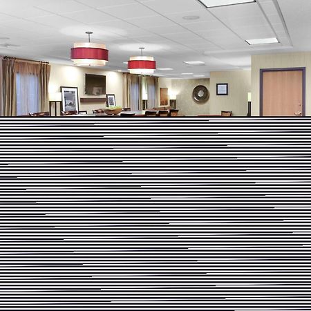 Hampton Inn Portage Exteriör bild