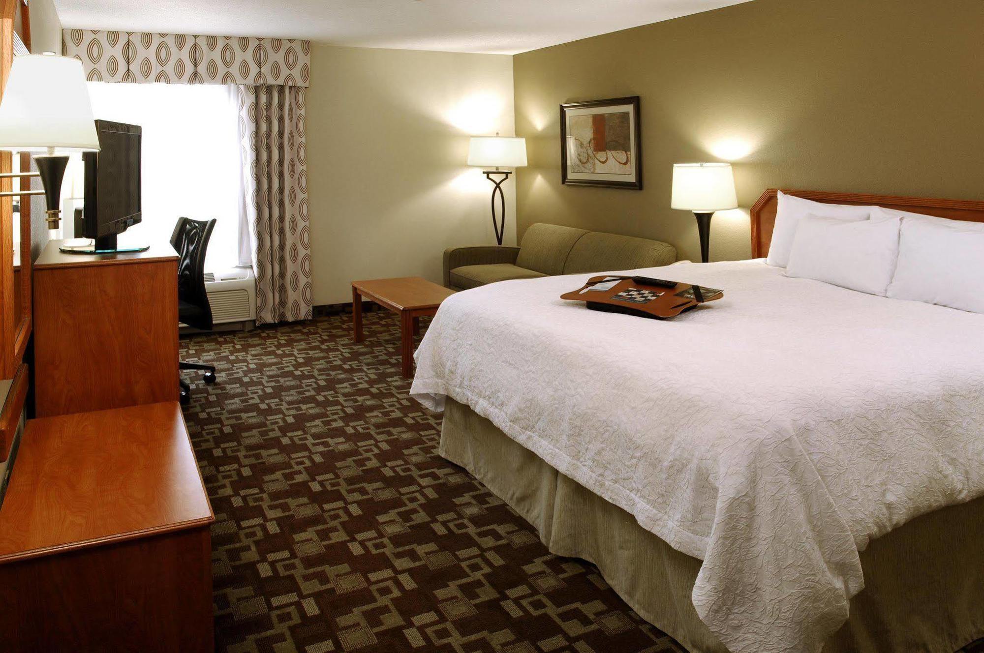Hampton Inn Portage Exteriör bild